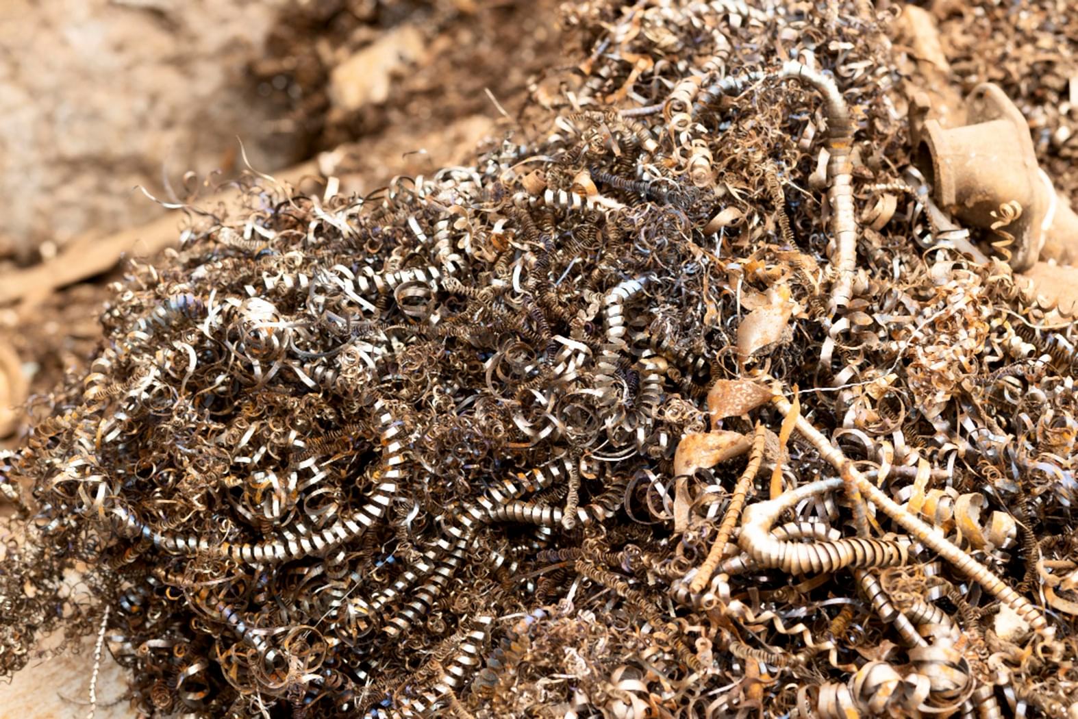 Hurda Demir Alanlar Ataşehir